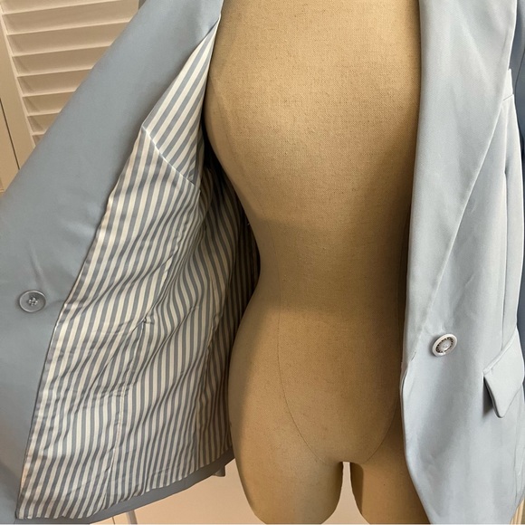 Powder Blue Lined Blazer - Picture 6 of 8